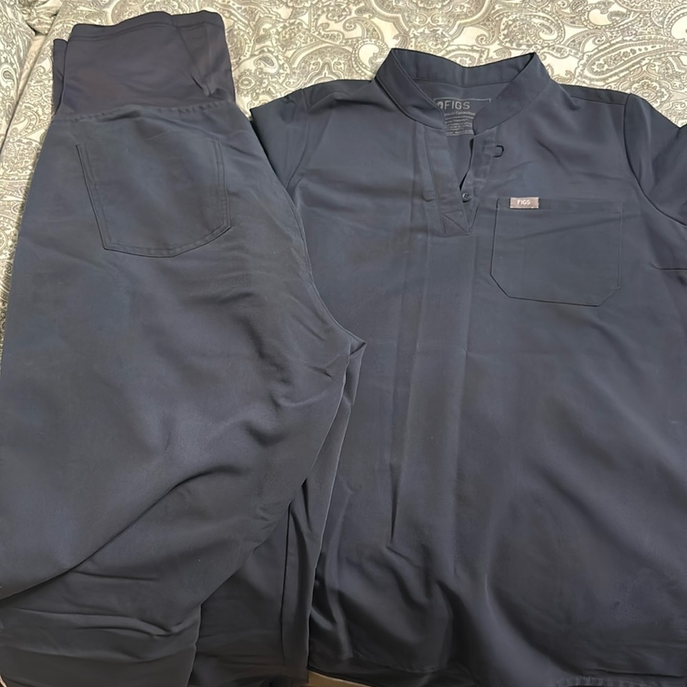 Figs maternity bottoms